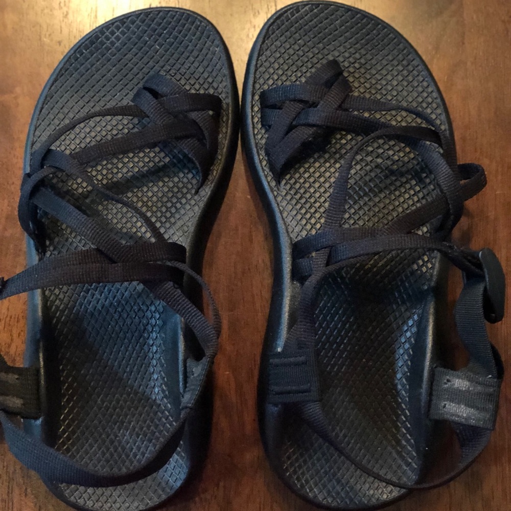 Womens Black Chacos Size 9W